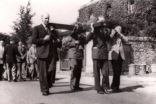 1960s Knights Carrying Cross